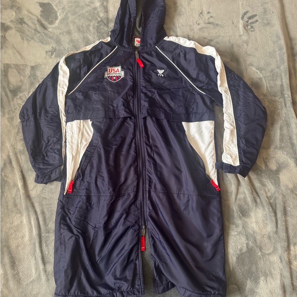 TYR USA deck parka size medium.